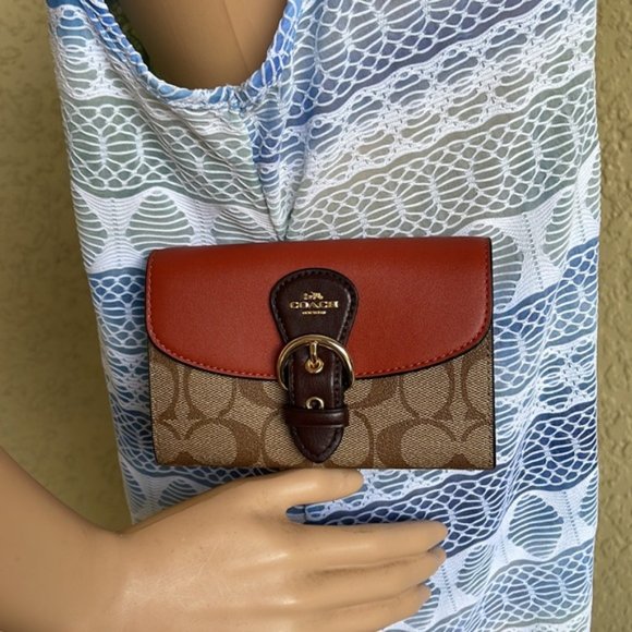 Coach Kleo Wallet In Signature Canvas Khaki Multi - Picture 10 of 16